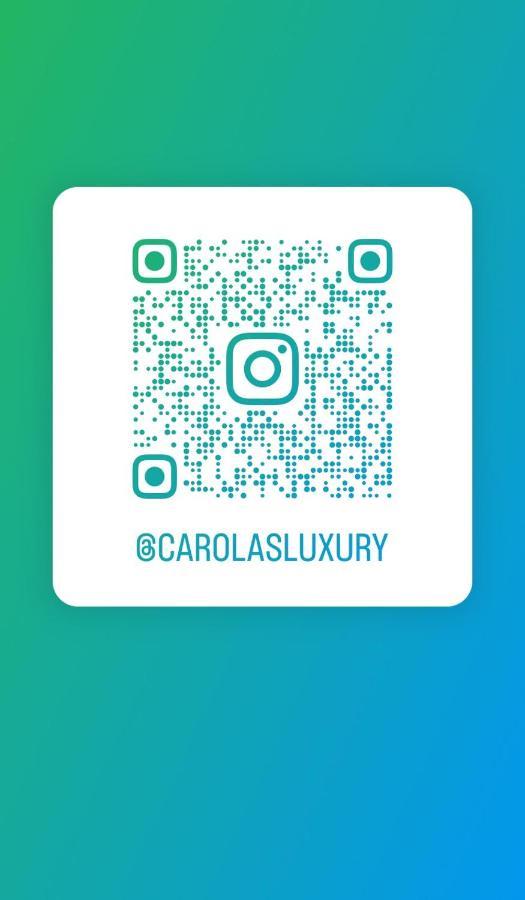 Carolas Luxury House 菲乌米奇诺 外观 照片