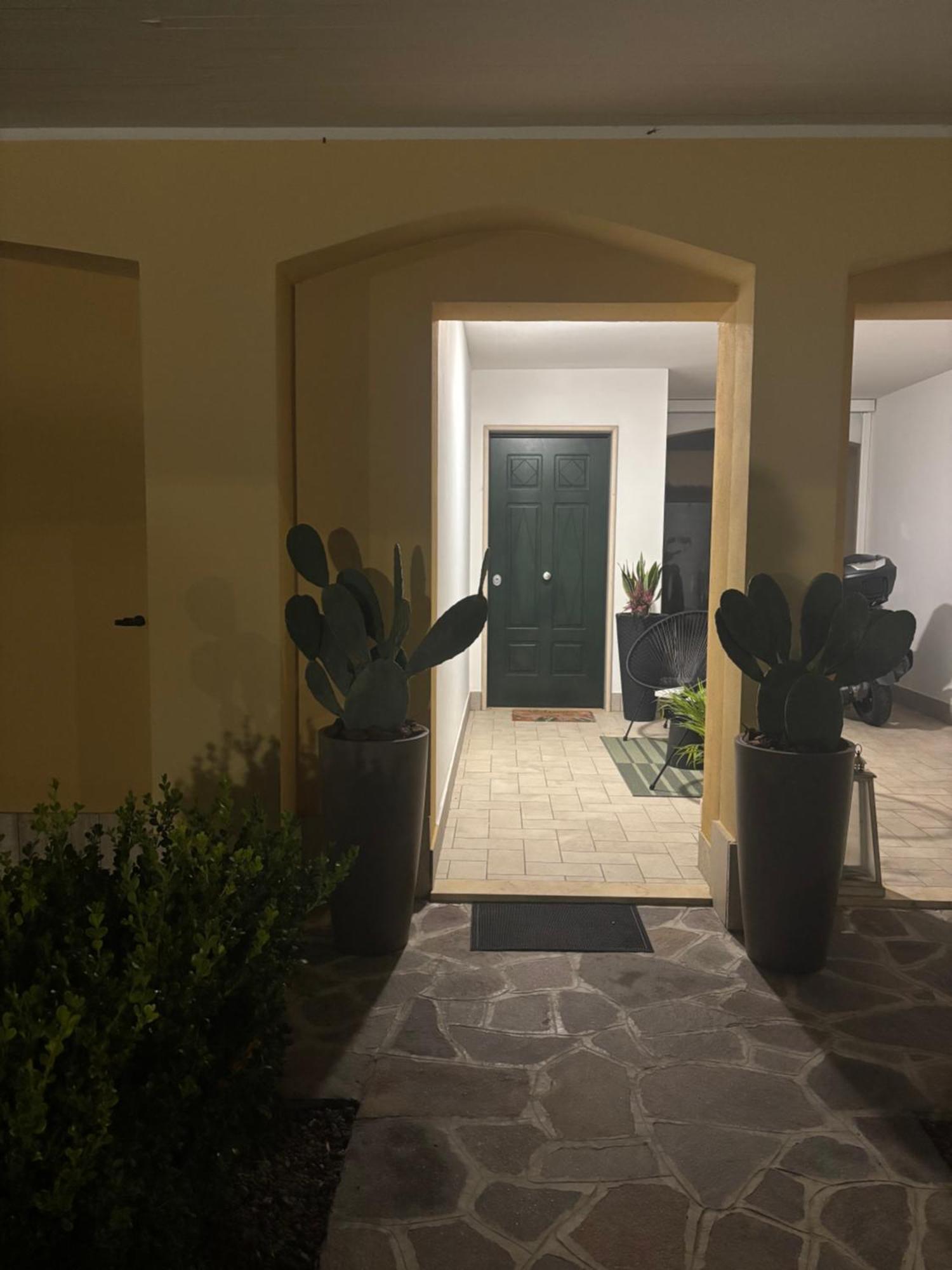 Carolas Luxury House 菲乌米奇诺 外观 照片